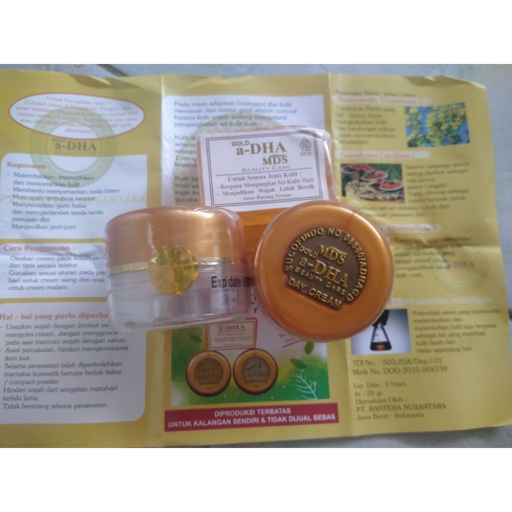 DHA HOLO GOLD M SUPER ORIGINAL