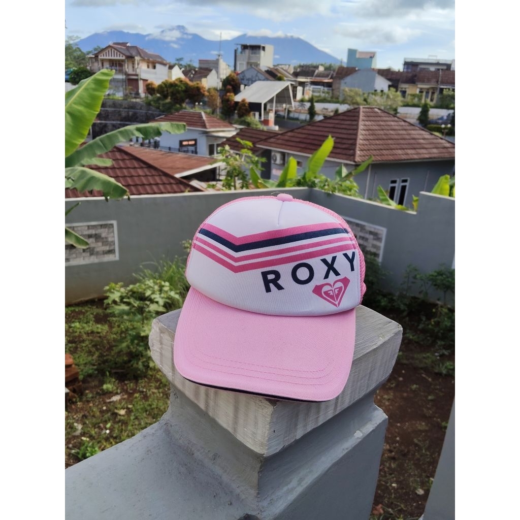 topi roxy