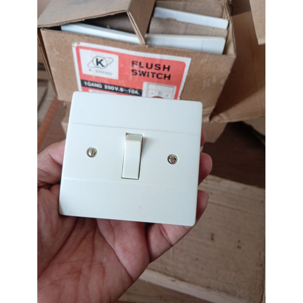 saklar listrik lampu jadul antik bikinan lama bahan belakang keramik anti meleleh kebakar