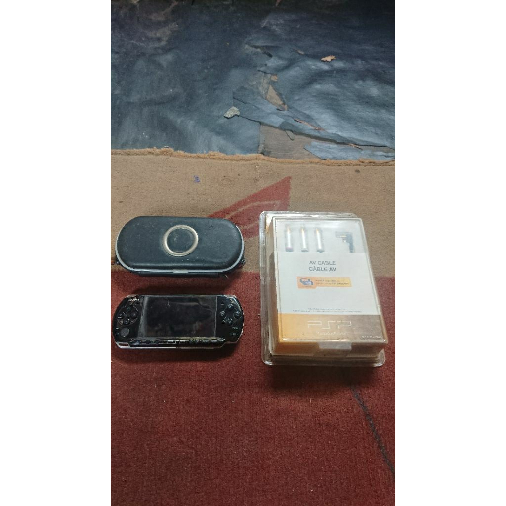 PSP Slim 3000 hitam second