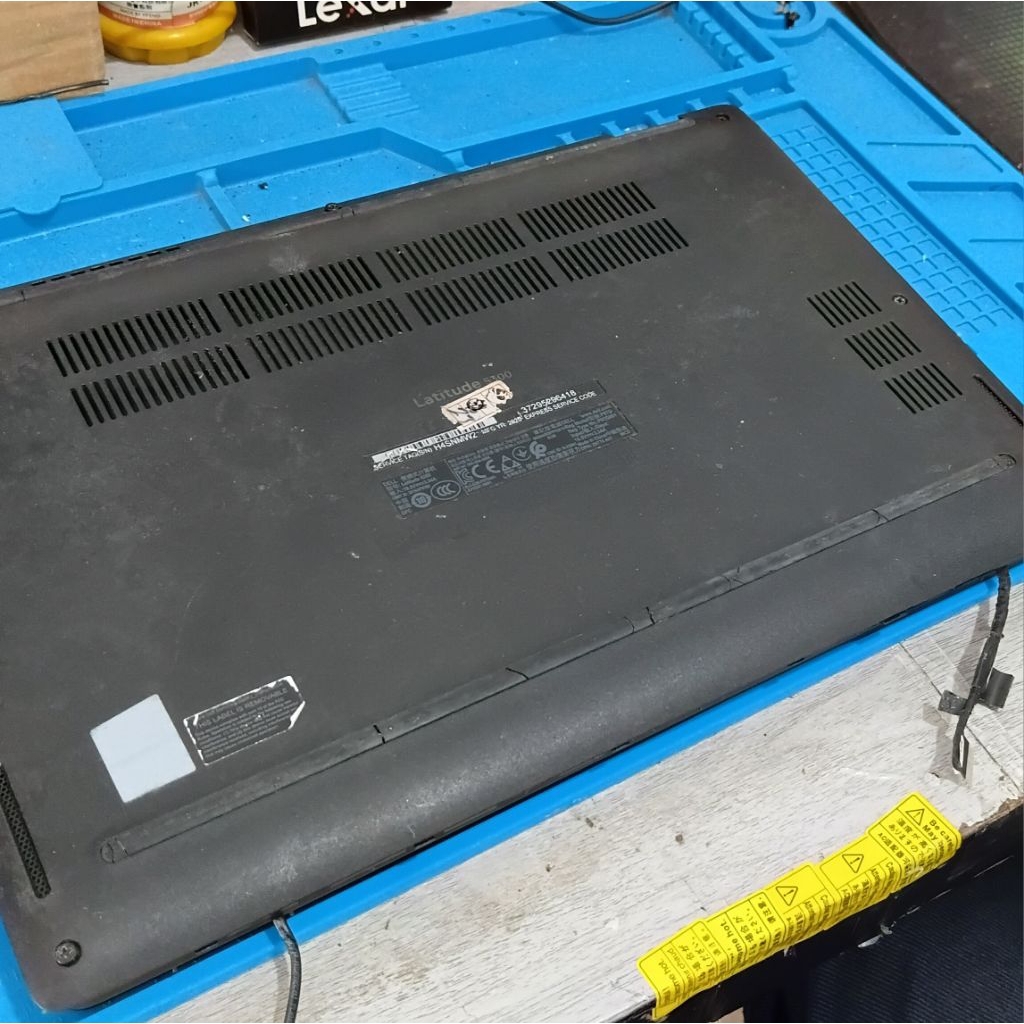 Casing Dell Latitude 5300