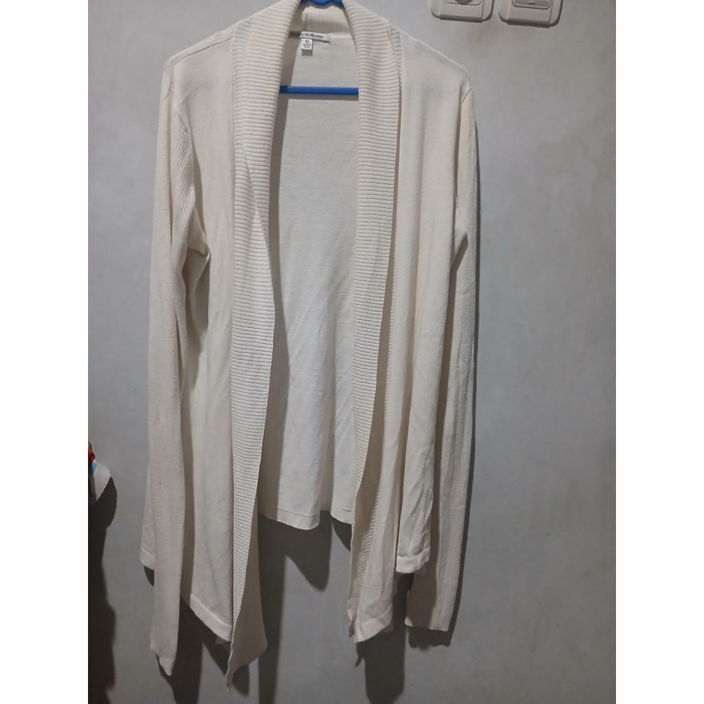 Preloved - Cardigan Putih