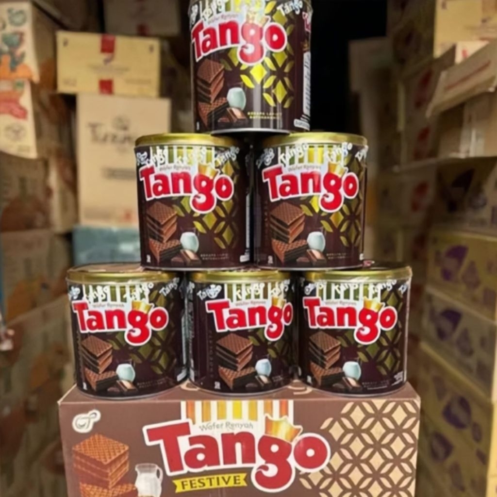 Tango Wafer Chocolate Kaleng 240gr/Tango Kaleng Coklat Wafer/Wafer Tango Kaleng