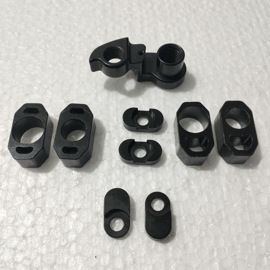 Polygon Drop Out Collossus DH FS2
