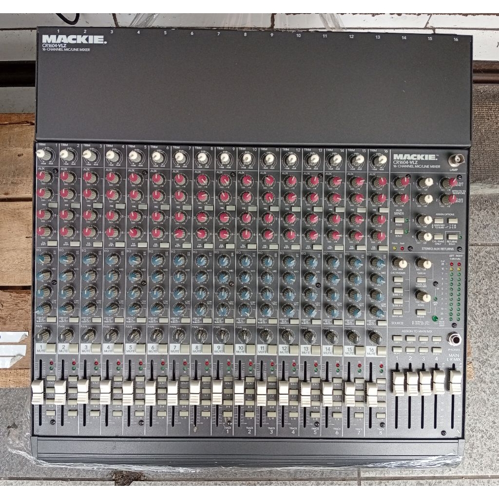 Mackie Vlz 1604 USA 16 ch knob merah