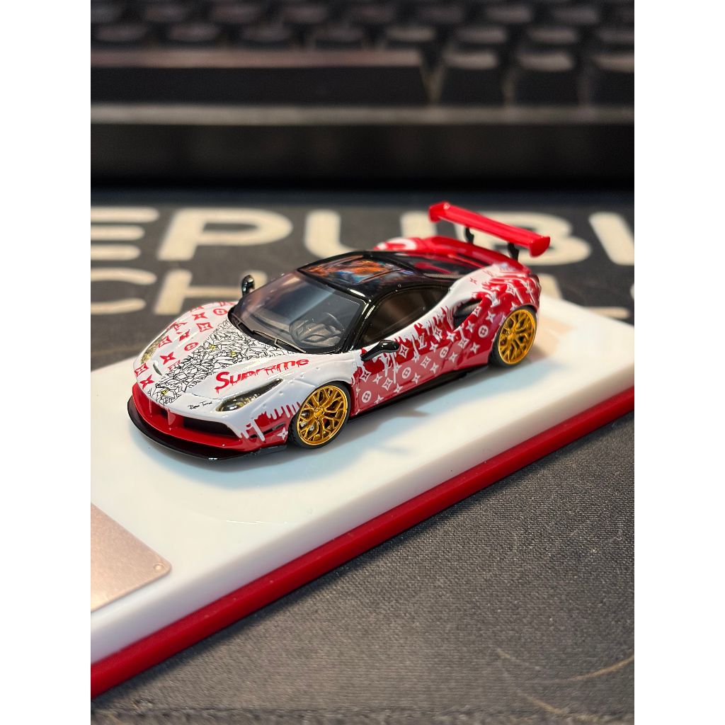 Scale Mini 1/64 ferrari 488 supreme Resin