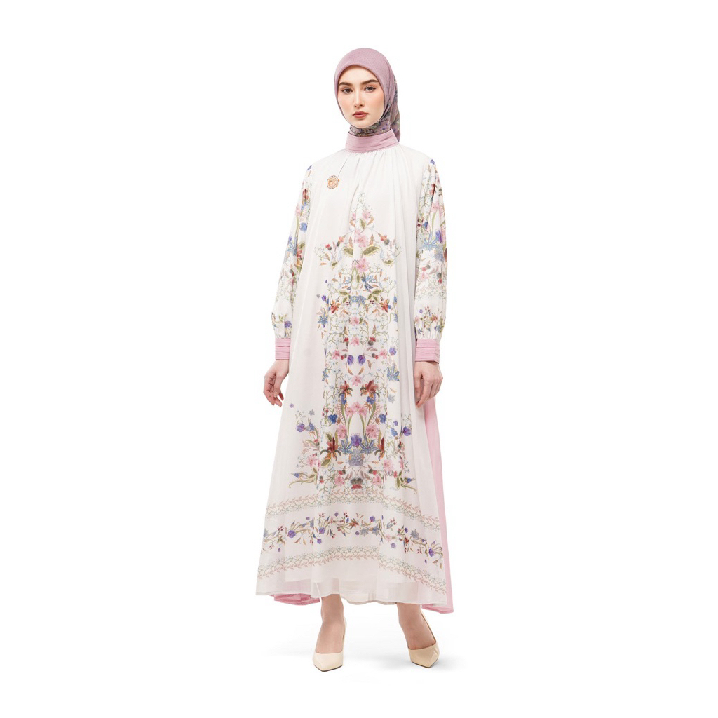 MAJESTICA RAYA MAXI DRESS IVORY NADA PUSPITA