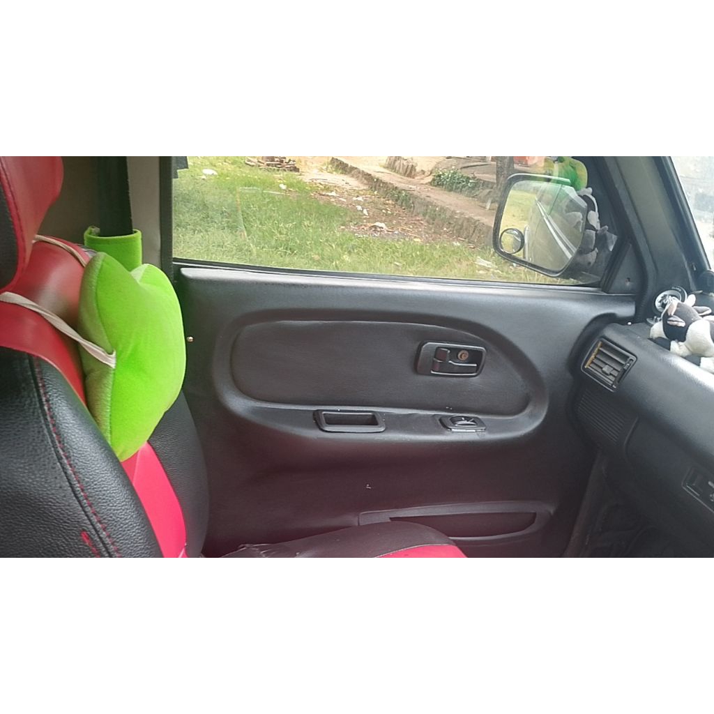 doortrim pintu mobil panther kotak 4pcs