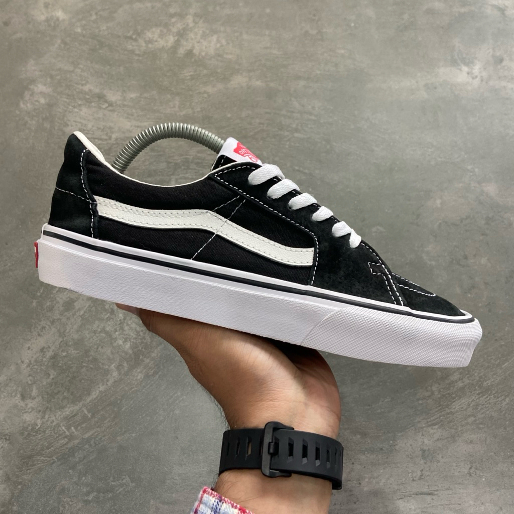 [Size 40.5] Rare Vans Sk8-Low ‘Black White’ (VN0A4UUK6BT) Second Original Kondisi Mulus Nominus. Har