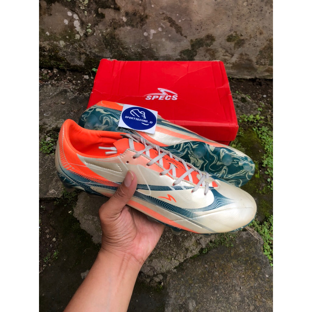 SEPATU BOLA SPECS GALXTICA MORPH FG SIZE 43 SECOND