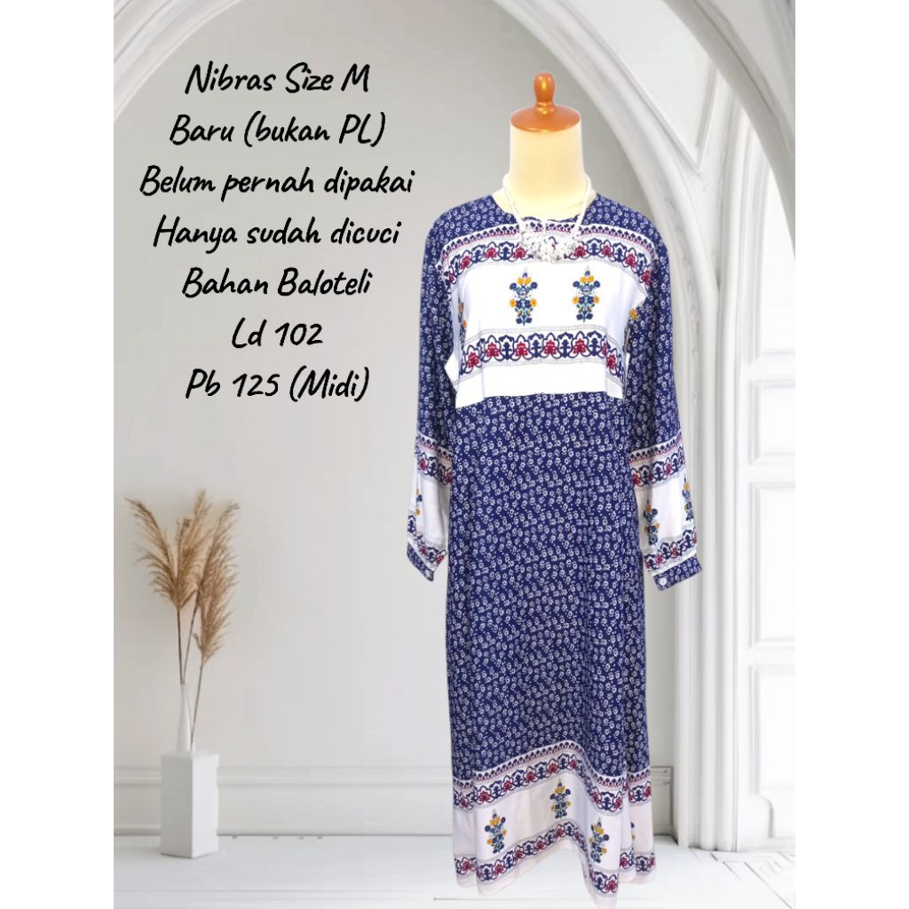 PL Nibras tapi baru (belum pernah dipakai hanya dicuci) Gamis Midi Nibras New