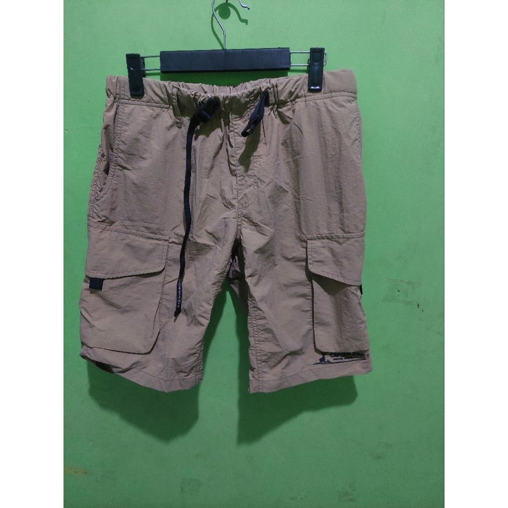 Celana Pendek Short pants bermuda  parasut outdoor Captain Stag Cargo casual skena utility preloved