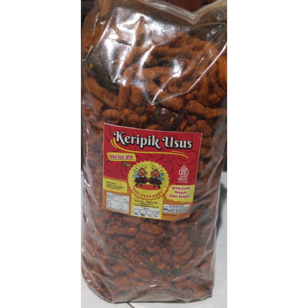 kripik usus pedas daun jeruk