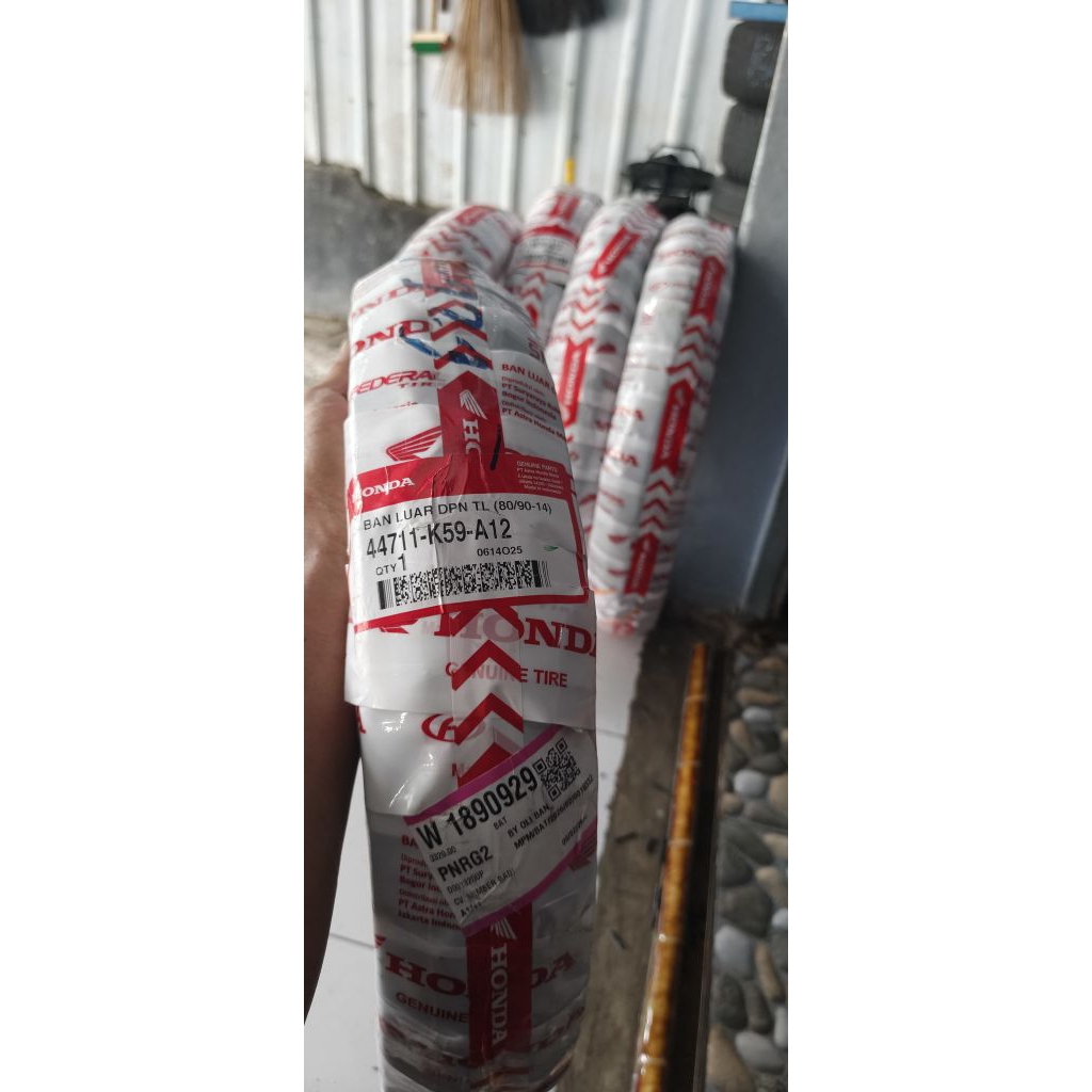 BAN HONDA 80/90-14 TUBELESS FEDERAL FT235 AHM ORIGINAL BEAT VARIO BJI