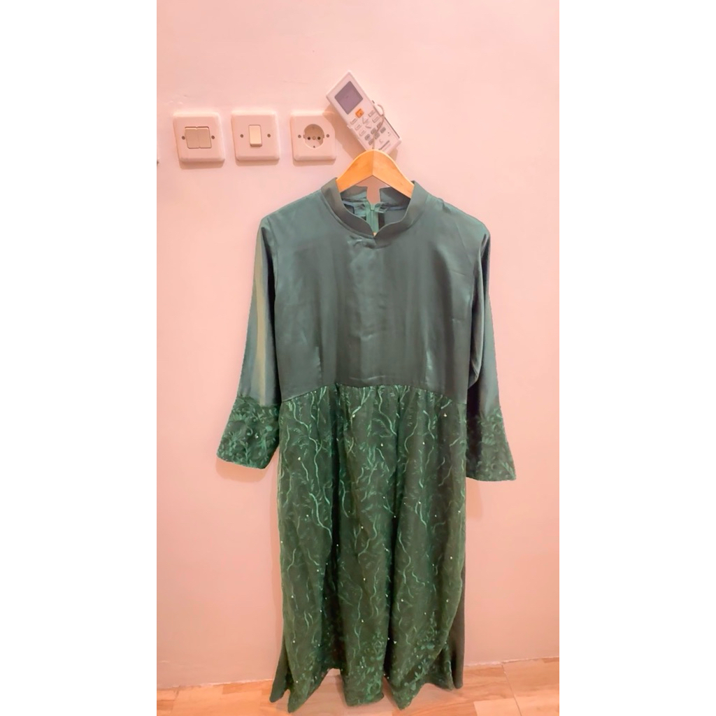 Preloved Gamis Lebaran Wanita warna hijau tua XL
