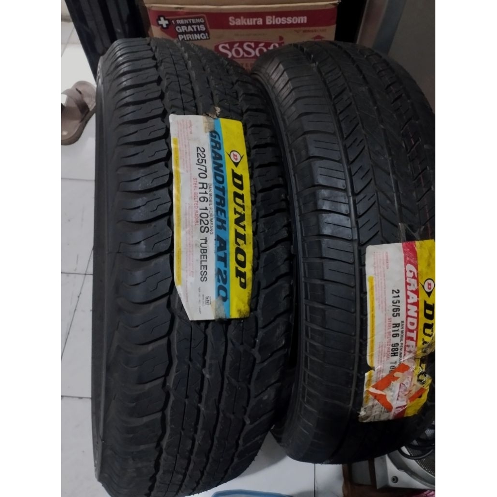 DunlopAT20(225-70.R16)