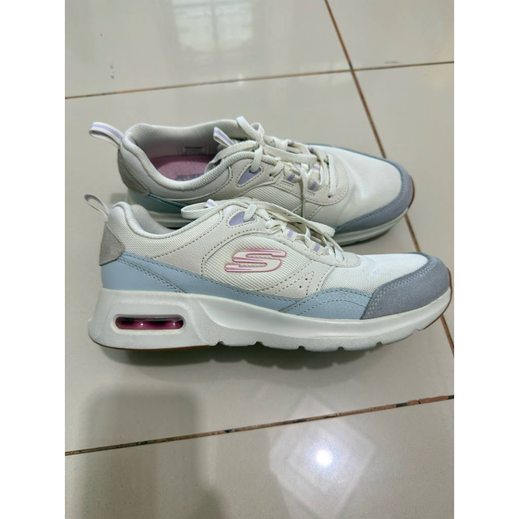 skechers memory foam
