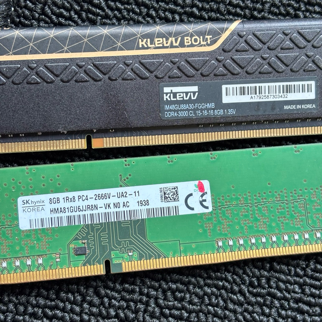 RAM KOMPUTER LONGDIMM 8GB DDR4 RUSAK