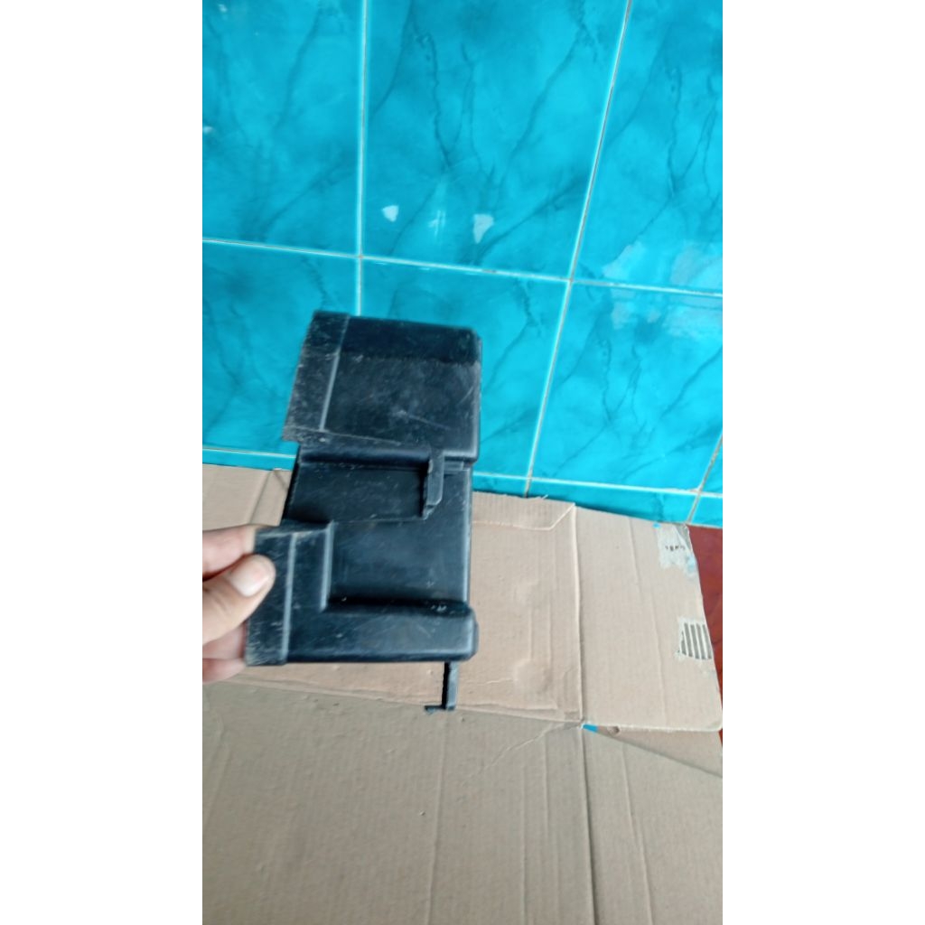 cover tutup aki batrei Honda Vario 150/125 LED second original