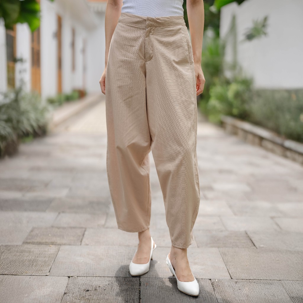 Beatrice Clothing Jogja Barrel Pants - Celana Panjang Wanita | Celana Panjang Highweist
