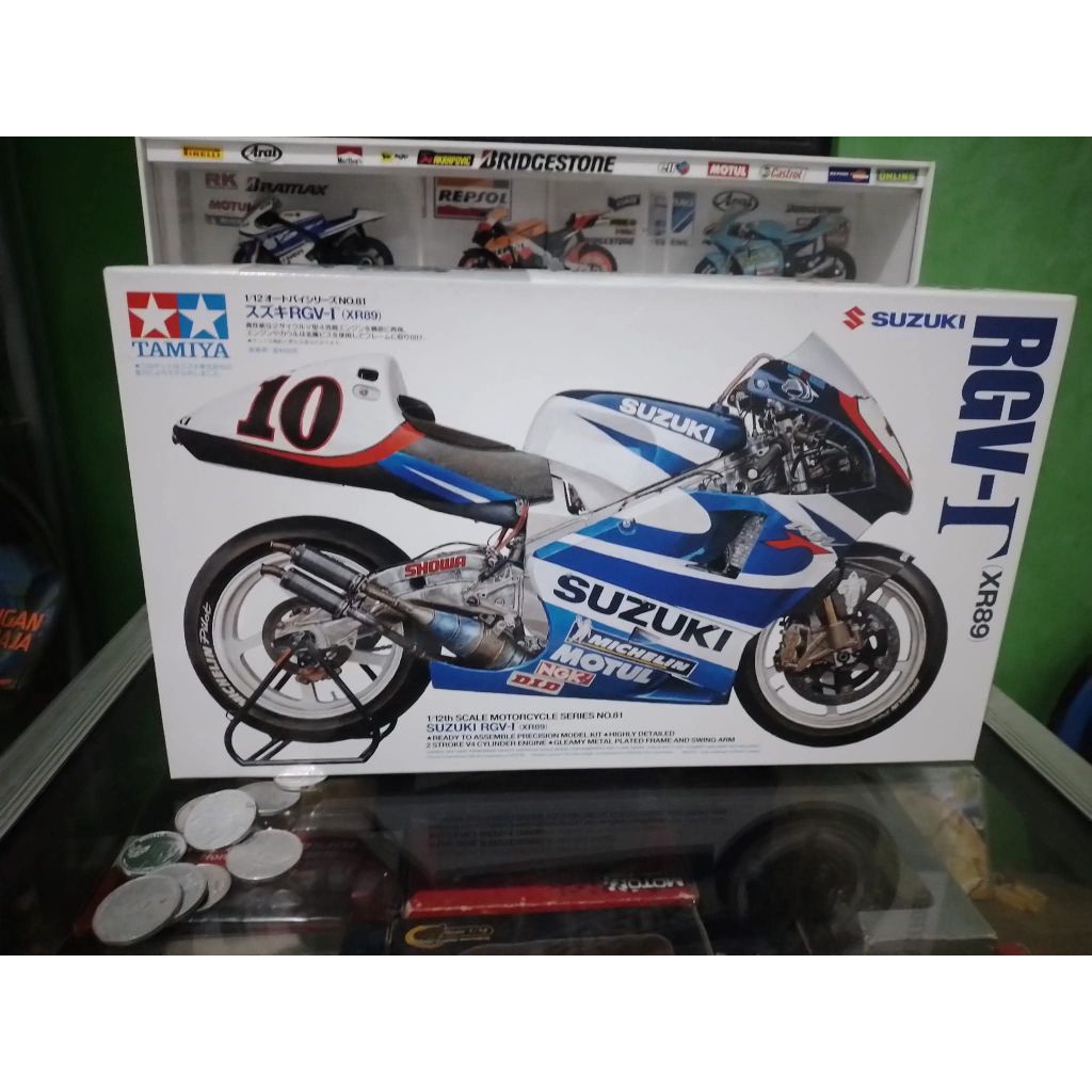 tamiya suzuki rgv 500cc