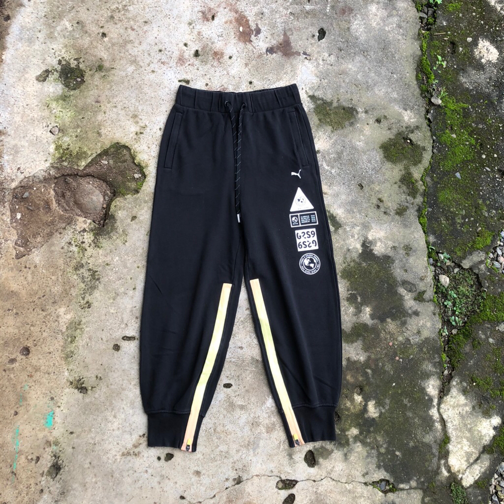 Joger pants puma x S.gomez ( second/bekas )