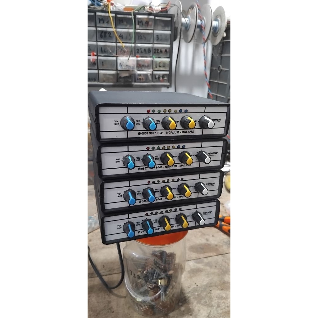 crossover 3 way high.mid.sub