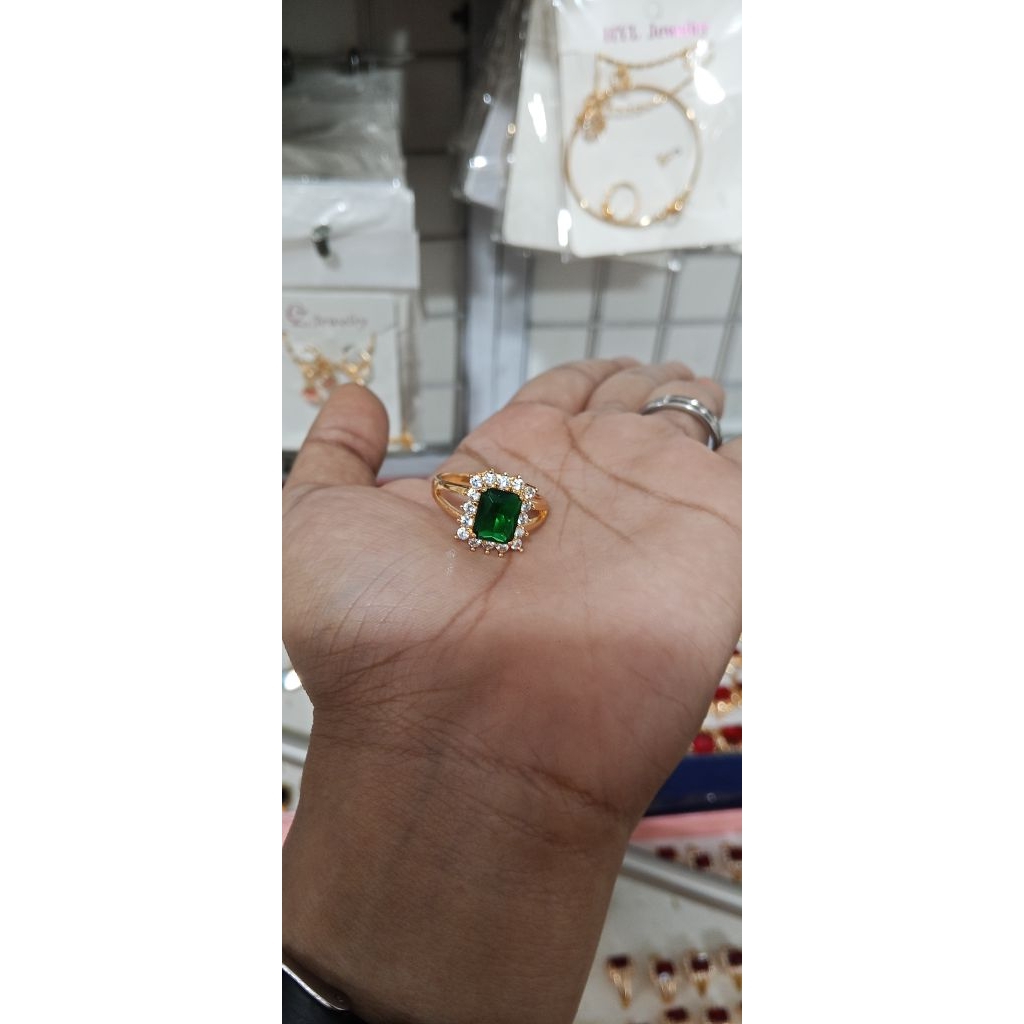 cincin batu wanita kekinian model baru