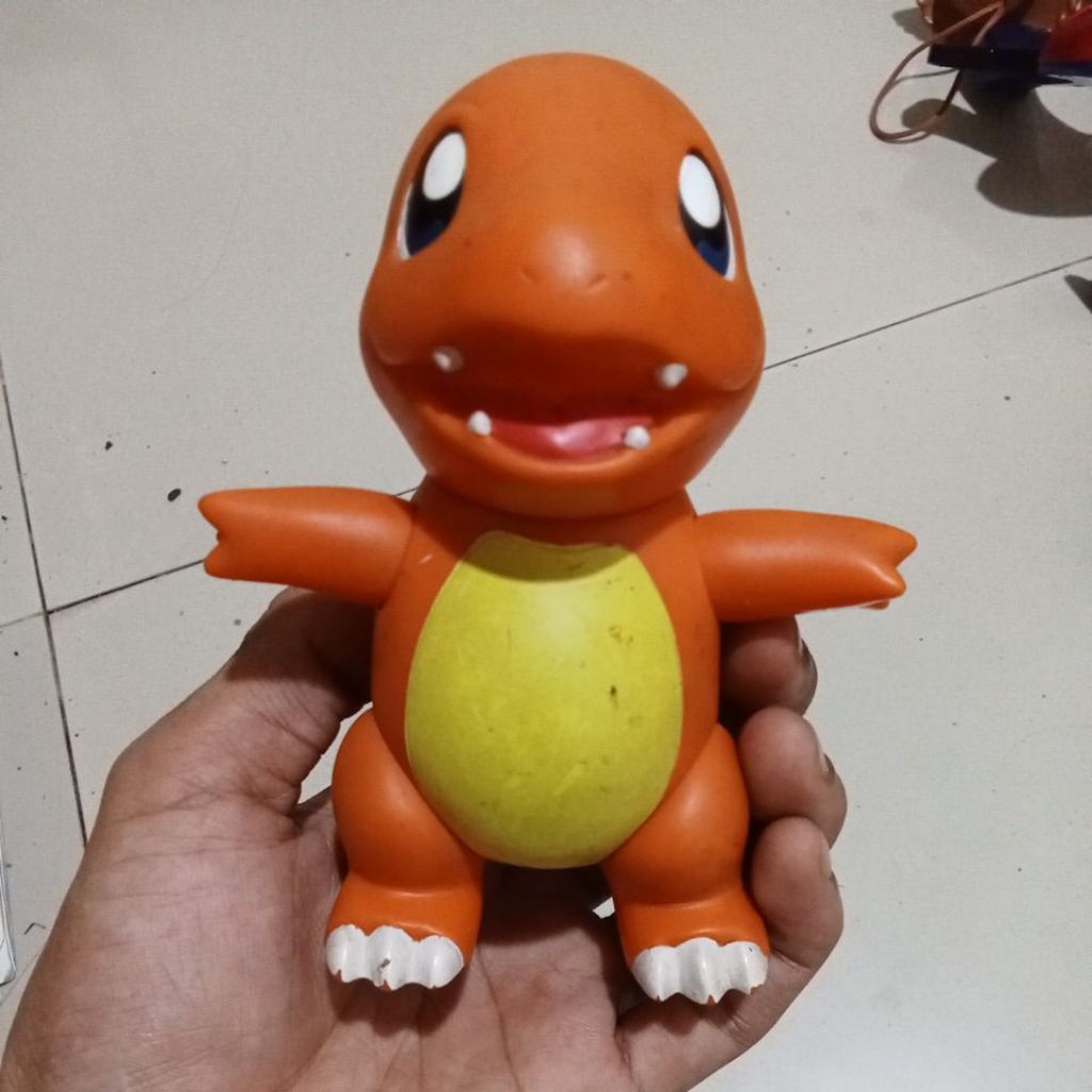 Request figure pokemon vintage