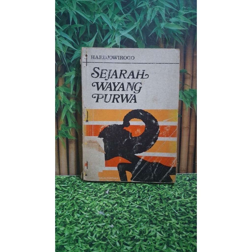 Sejarah Wayang Purwa - A book by Hardjowirogo