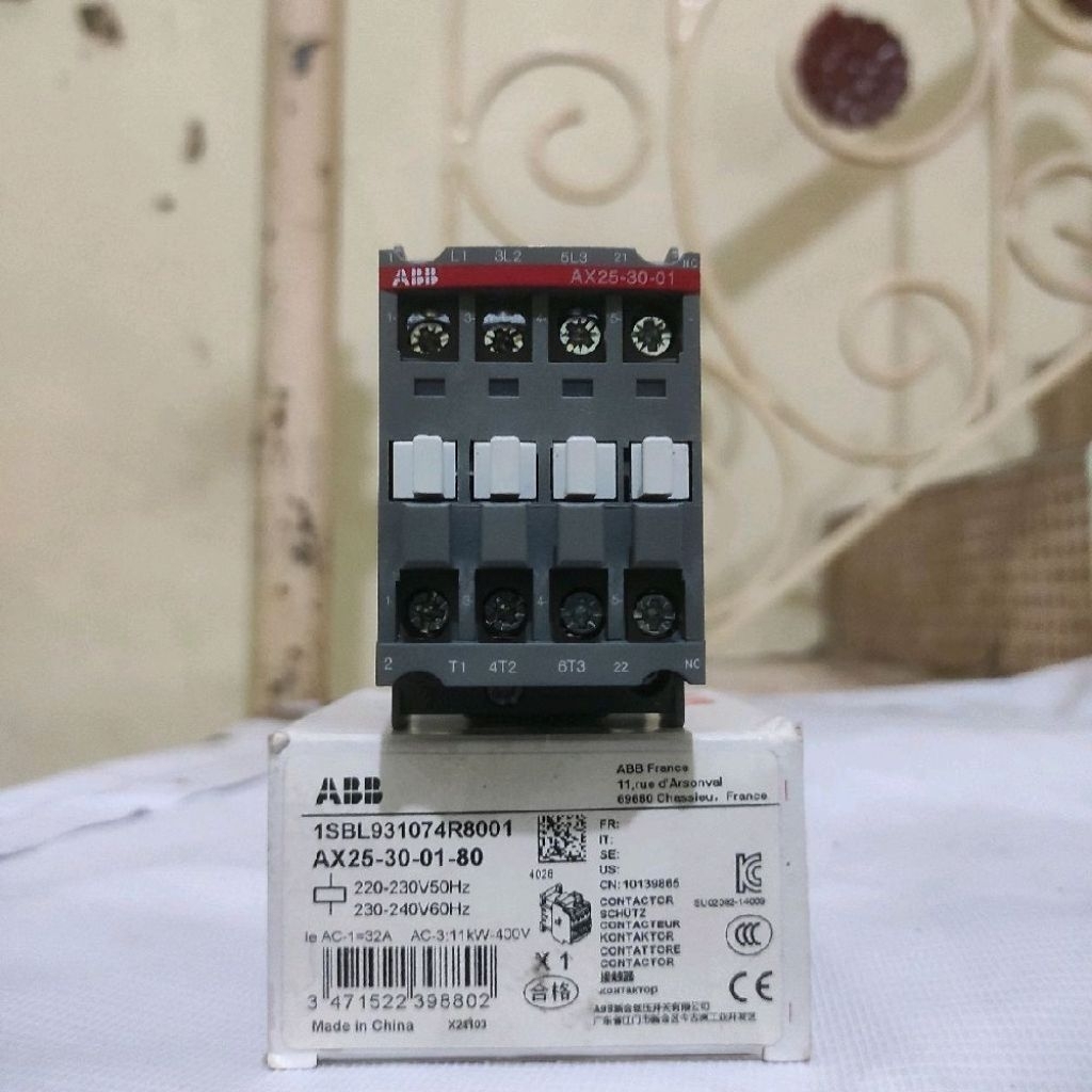 Contactor ABB AX25-30-01-80 220V Contactor ABB