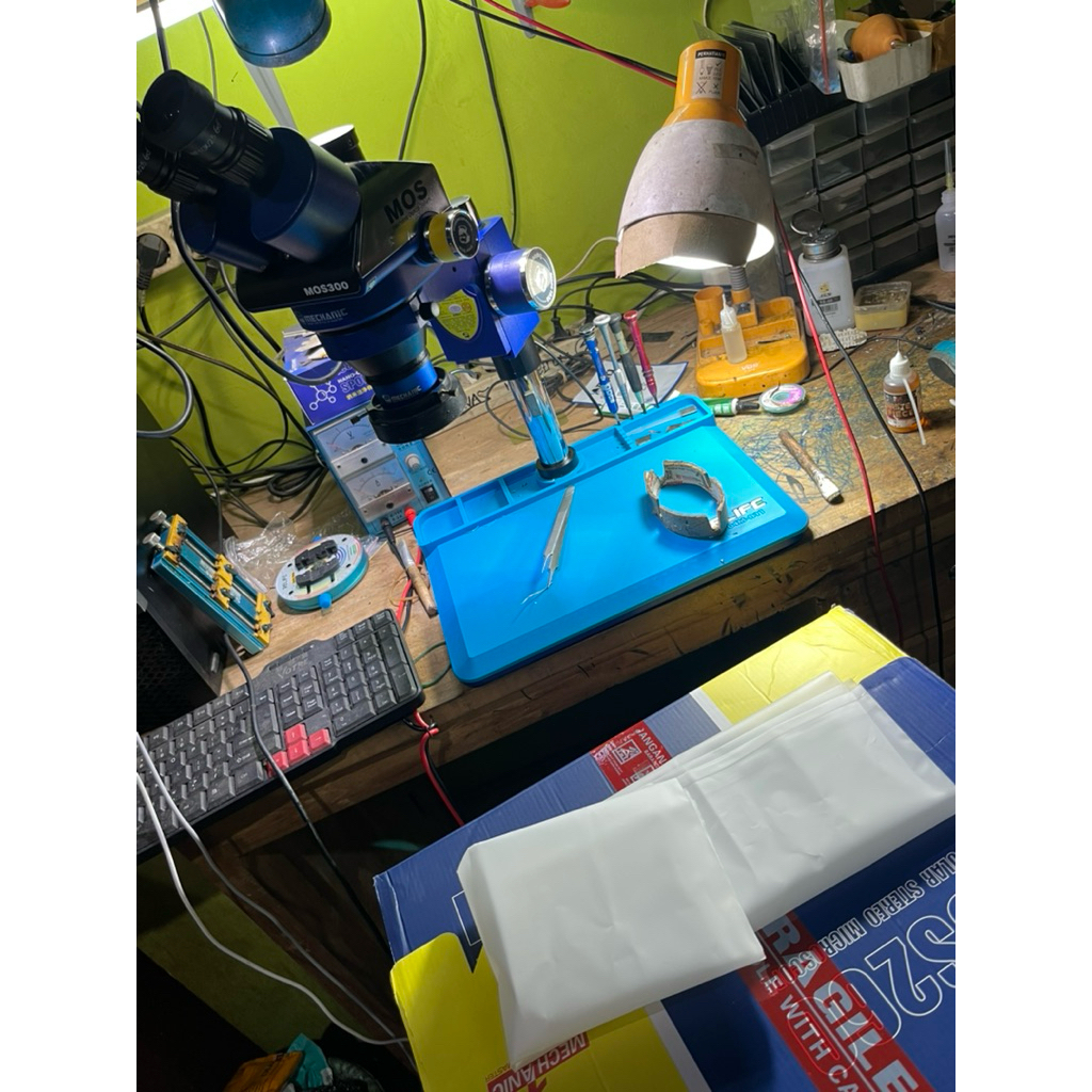 microscope mechanic trinocular mos300 B11