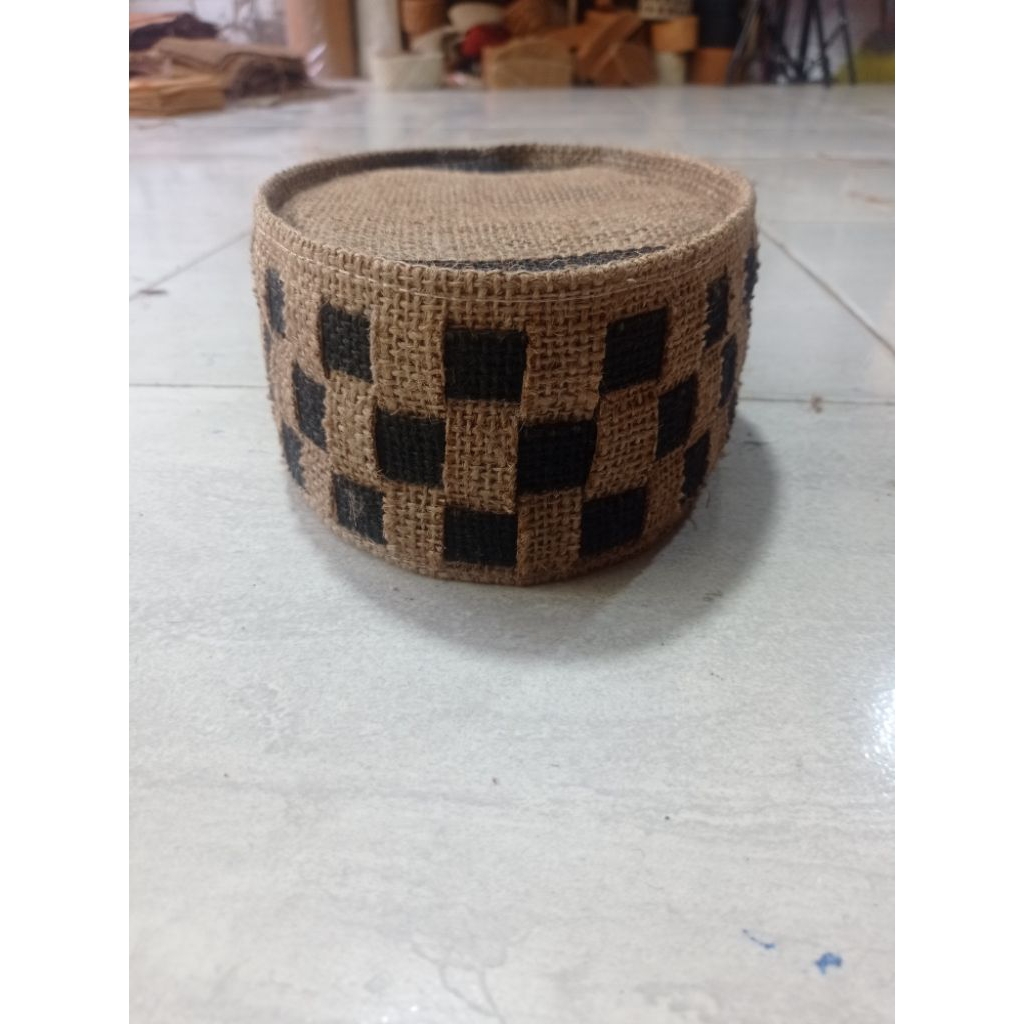 Peci Kopiah Songkok Goni Unik Motif Anyaman krem hitam
