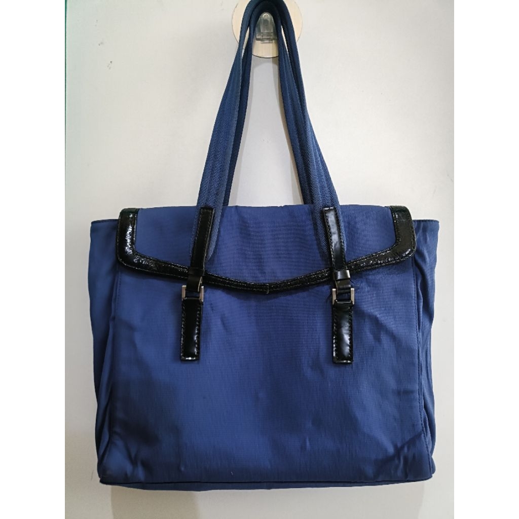 tas branded preloved Prada* authentic