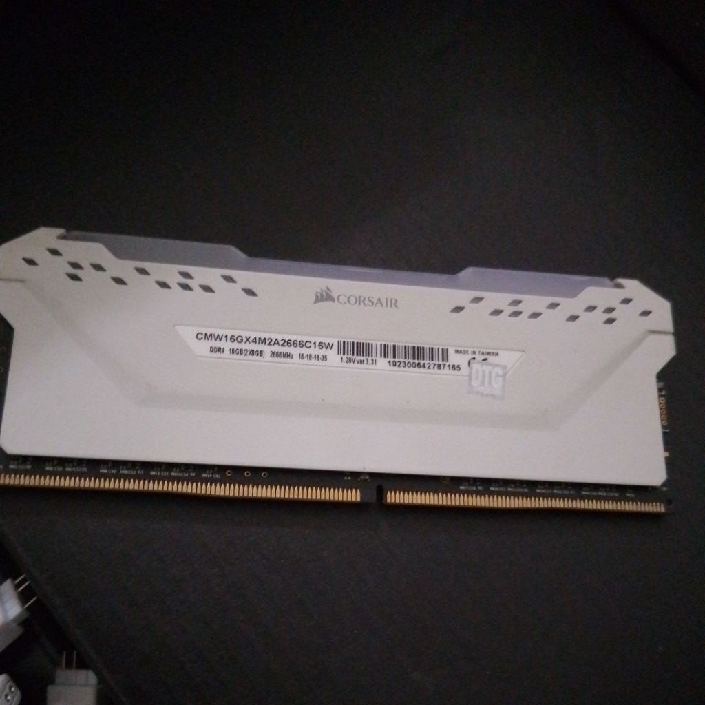 Ram corsair ddr4 8Gb argb