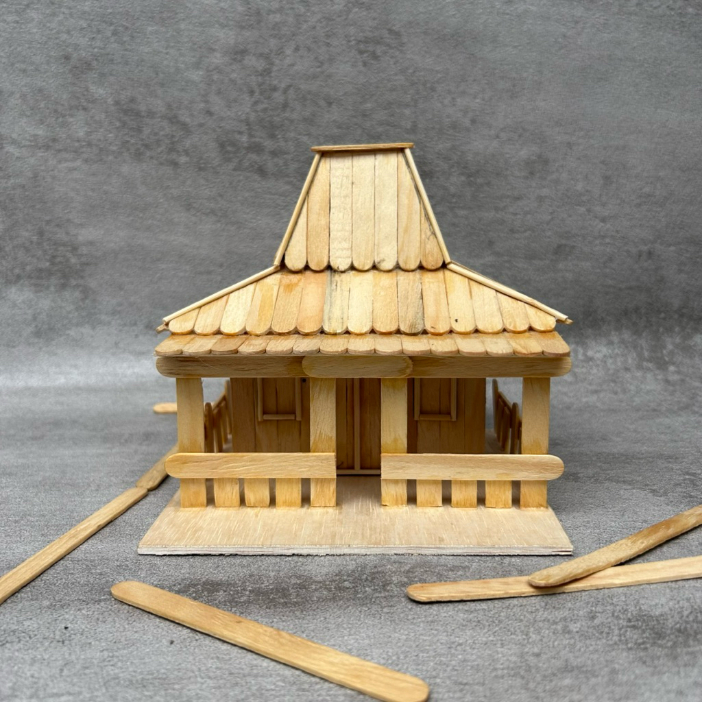 Miniatur prakarya Rumah Adat Joglo Dari Stik Eskrim