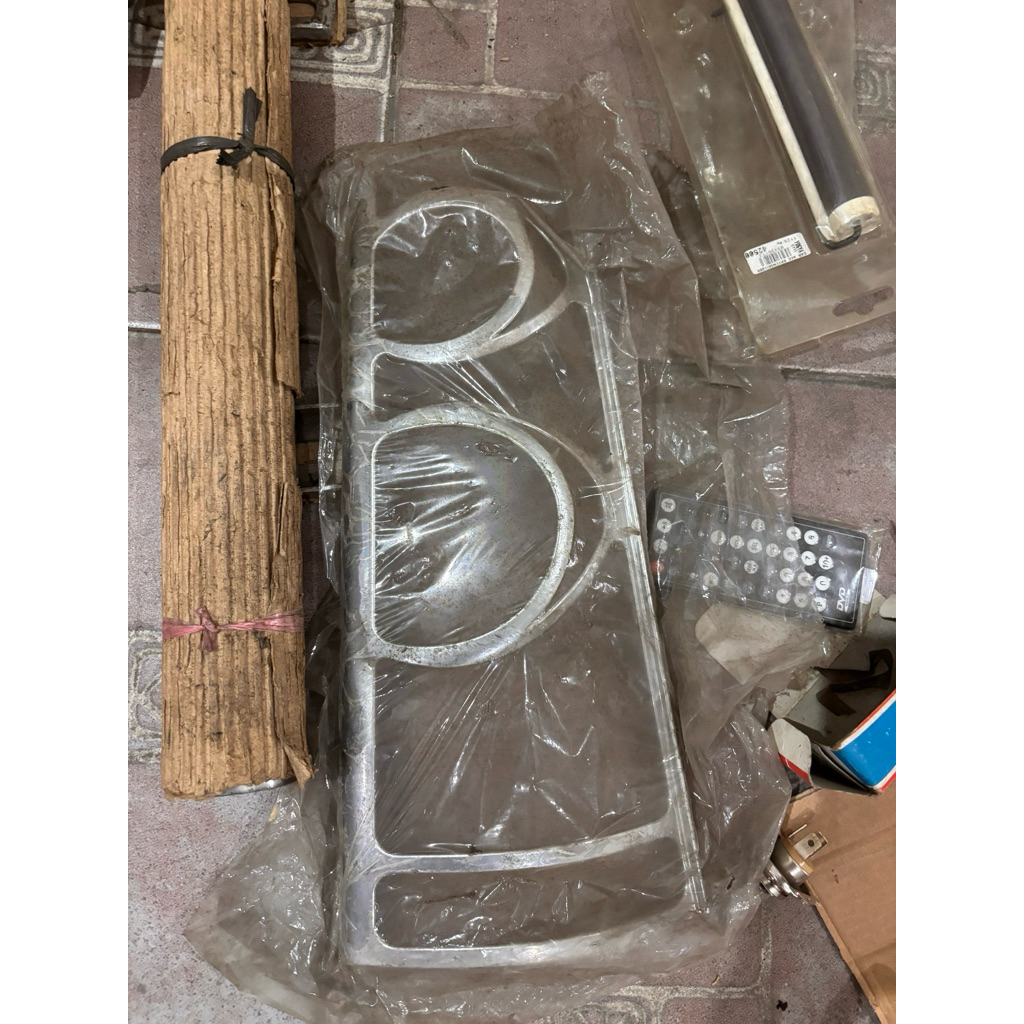 lis chrome krom avanza xenia old set