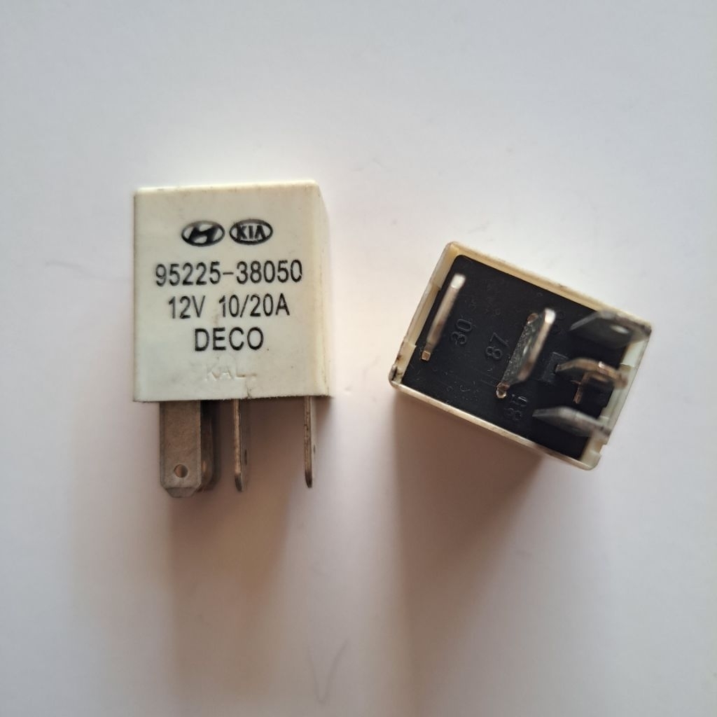 Relay DECO Hyundai Kia Putih 95225-38050 kaki 5 (ORI ASLI)