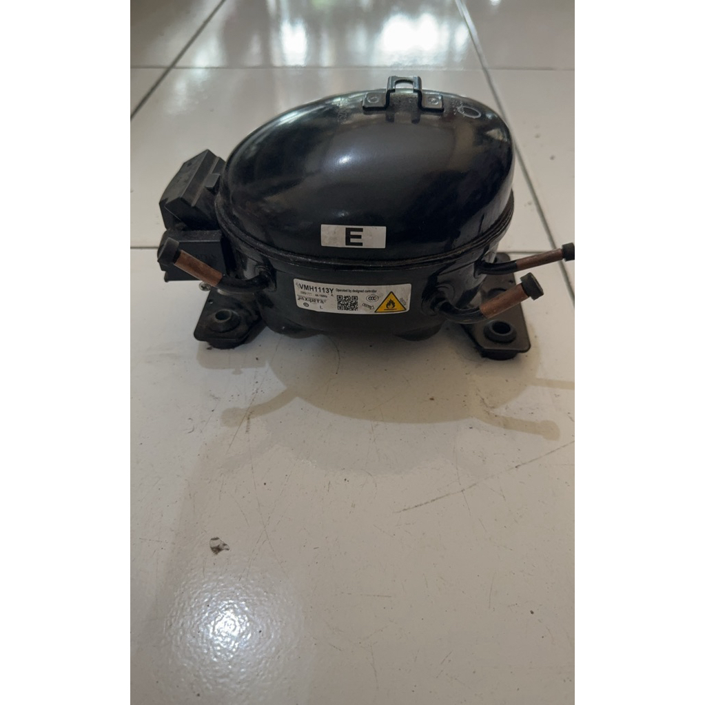 Kompresor kulkas sharp inventer