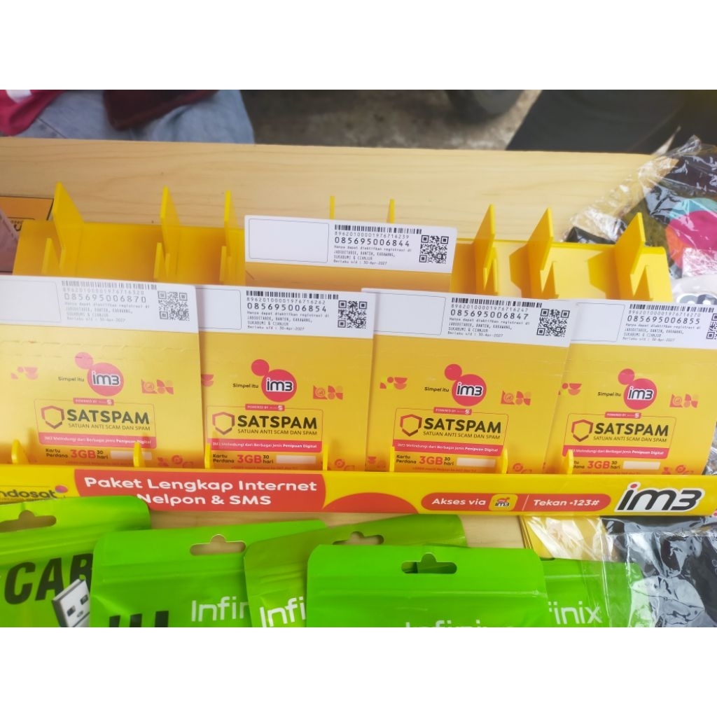 Indosat Kartu Perdana 3GB Siap Pakai Paket Lengkap Internet gratis nelpon 5000menit sesama IM3 & Tri