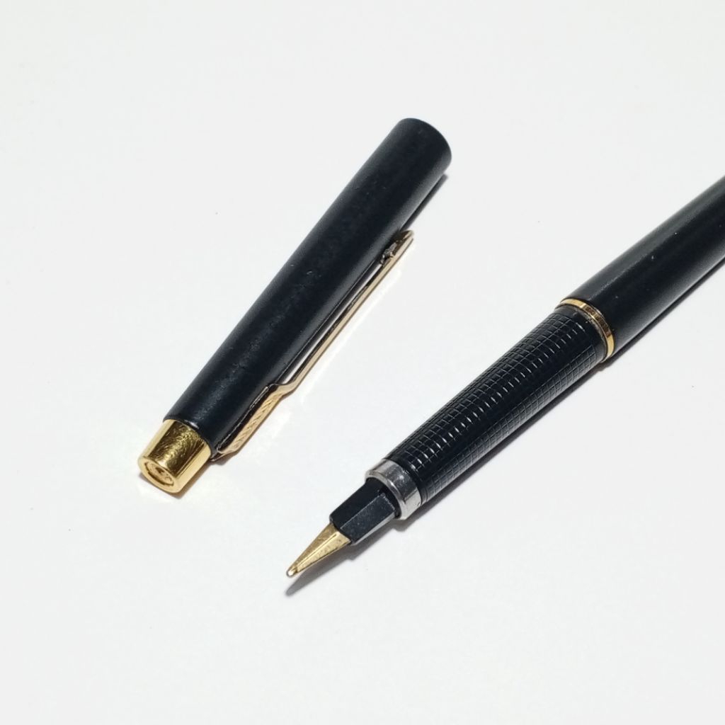 pulpen tinta PARKER 180 Balck matte - Made in UK - original
