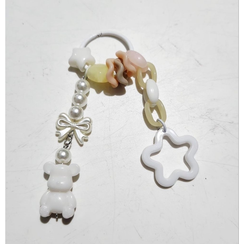 Bagcharm | Ganci | Gantungan kunci | Gantungan HP | Gantungan handphone lucu | gantungan HP custom |