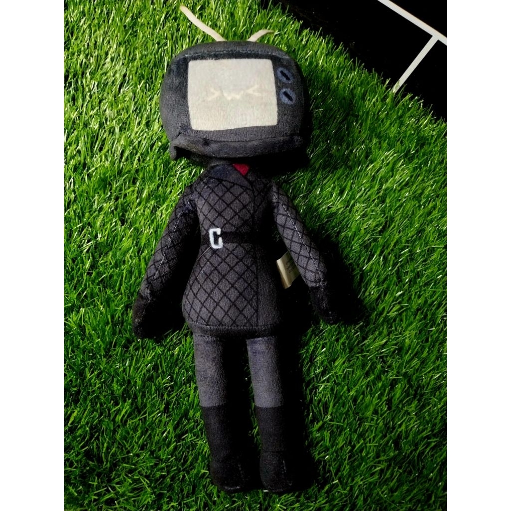 Boneka plush titan TV manSkibidi toilet