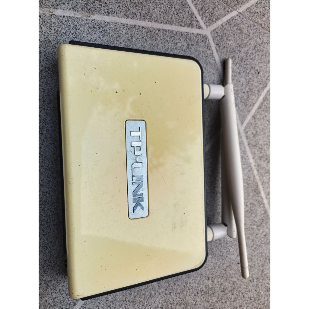 router wifi TP-LINK Mr 3240 bekas normal
