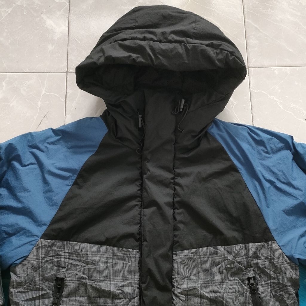 Jaket Puffer The Shop TK