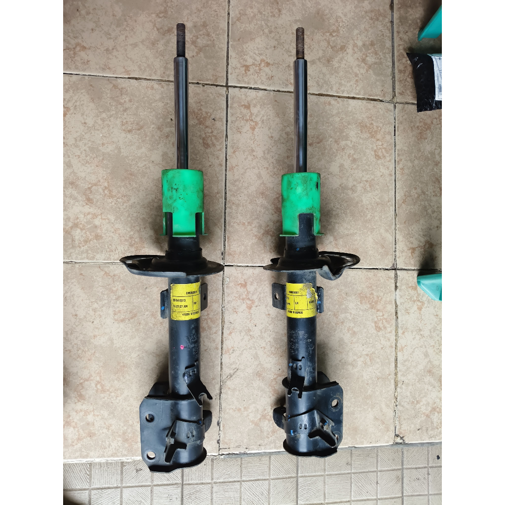 Shockbreaker depan Ertiga old | Sensor O2 Ertiga Engine Mounting Ertiga (Bekas)