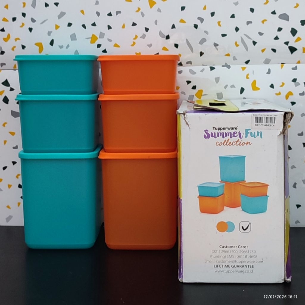 Toples Square Summer Fun Collection Tupperware (1 set) BARU-minus dus