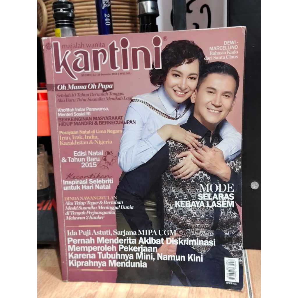 MAJALAH KARTINI AYAHBUNDA MELLY GOESLAW
