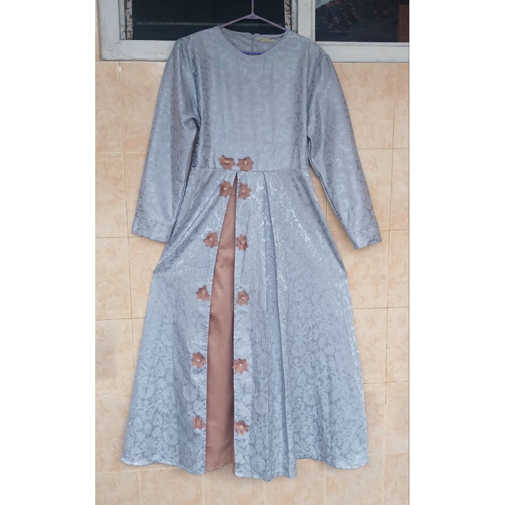 Gamis Pesta Bahan Jaguar Premium Preloved