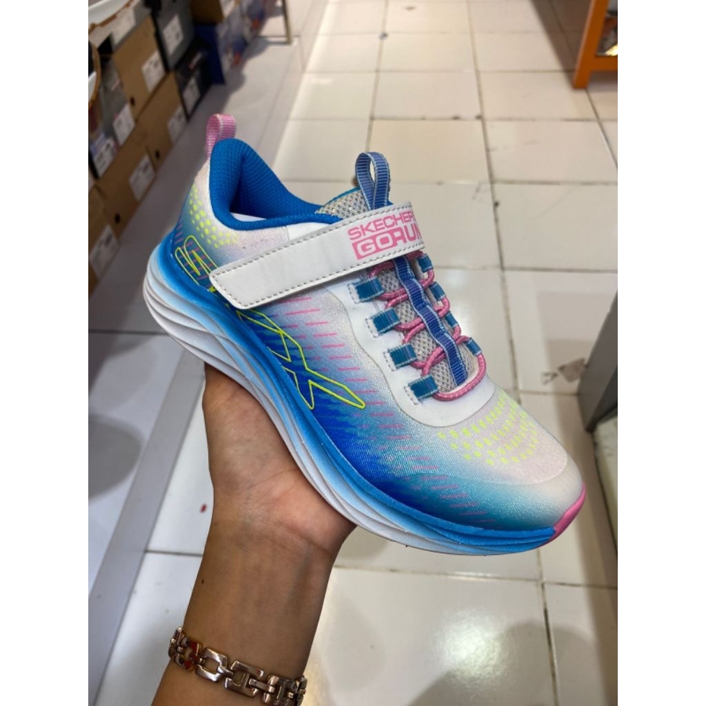 SEPATU ANAK SKECHERS GO RUN ACCELERATE